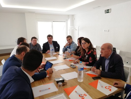 Cs se reivindica en Alicante como la opción de centro necesaria frente a PSOE y PP