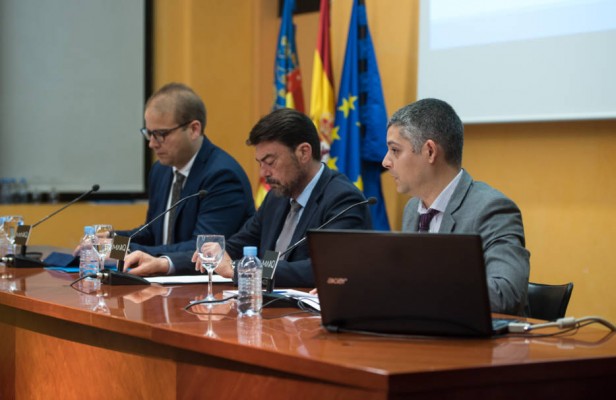 Un centenar de técnicos y responsables municipales se asesoran para pedir financiación europea