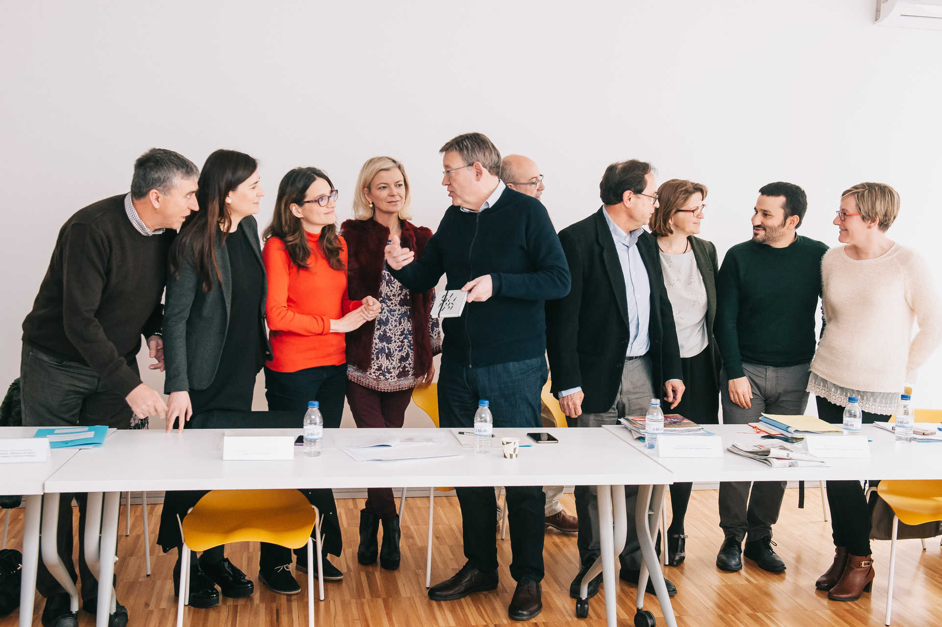 El Consell gasta 216.000 euros en viajes en un año