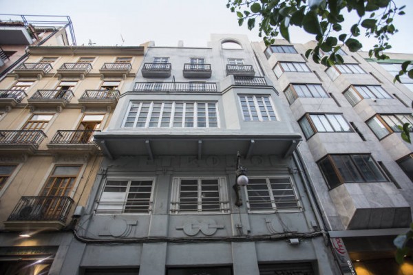 Un informe señala el Metropol como el último edificio intacto del CEEP de la República