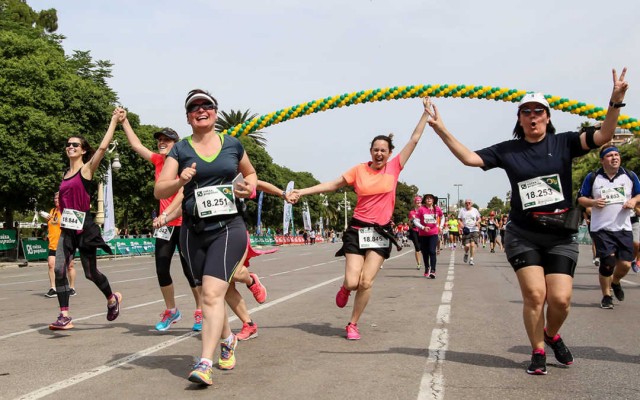 La participación femenina apunta a récord en la Volta a Peu de València

