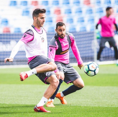 El Levante aspira a su tercera mejor clasificación histórica en Primera
