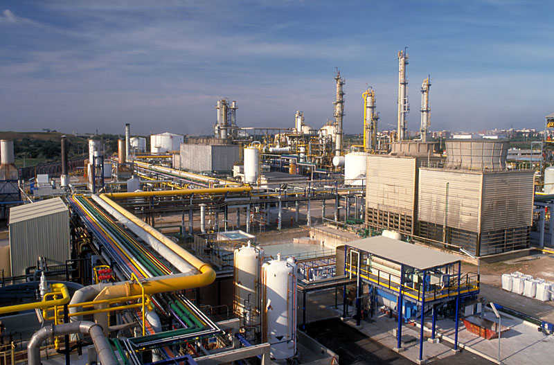 Ercros se dispara casi un 20% en las últimas 8 sesiones con alto volumen