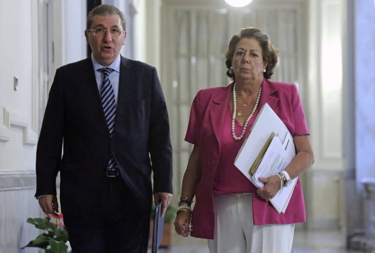 José Salinas y Rita Barberá, en 2012. Foto: EFE/Manuel Bruque - 