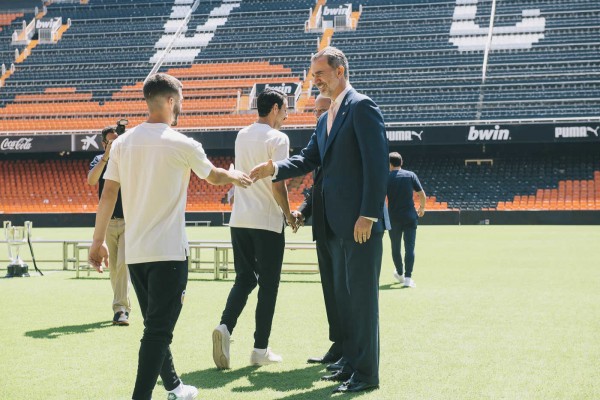 El rey Felipe VI visita al Valencia CF en Mestalla por su Centenario (Fotos: KIKE TABERNER)