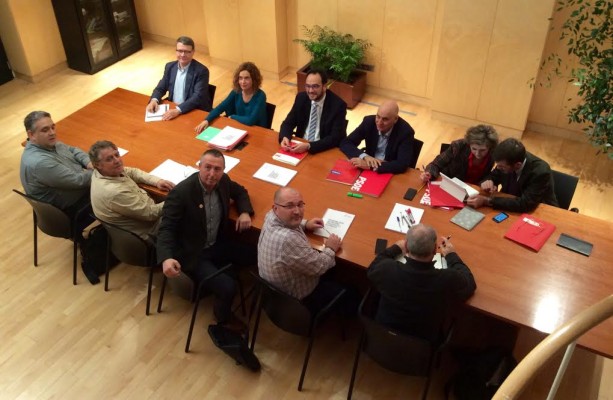 Suprimir la Audiencia Nacional o trasladar el TC a Valencia: algunas propuestas del primer borrador de Compromís para el PSOE