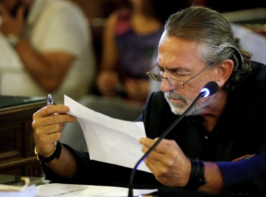 Correa pide a Suiza que desbloquee dos millones para reparar el daño causado en los primeros años