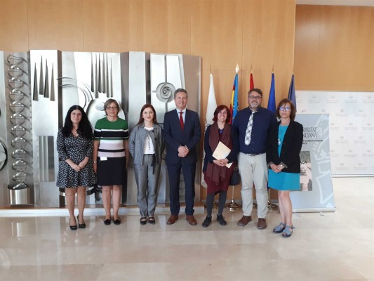 El Consell refuerza con más de un millón de euros las ayudas para asociaciones de pacientes y voluntariado sanitario