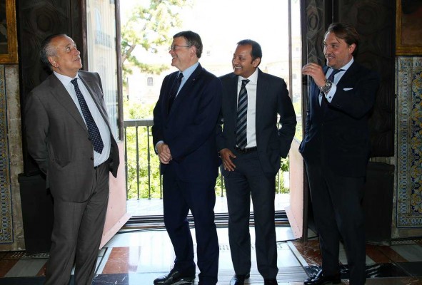 Ximo Puig felicita a los presidentes de los clubes de Primera por su buena temporada