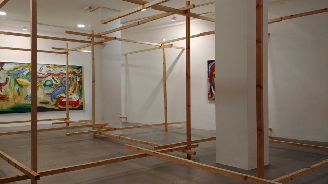 Javier Pastor crea su nueva exposición 'en directo' en la galería Mr. Pink