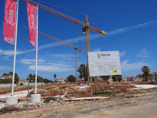 Cinco promociones toman forma en Les Marines, la zona de expansión de Dénia junto al mar