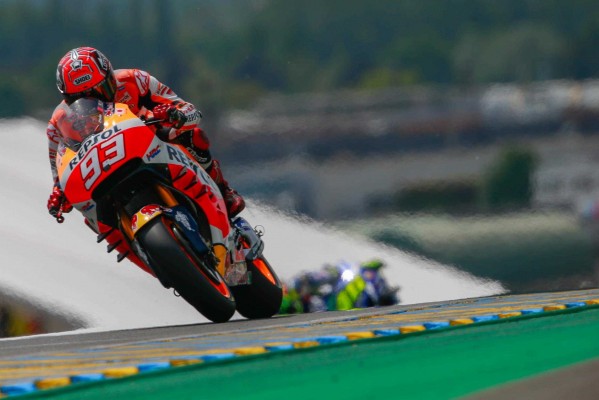 Márquez vence con autoridad en Le Mans