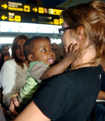 La segunda fase de la adopción: romper con los estilos de apego inseguros