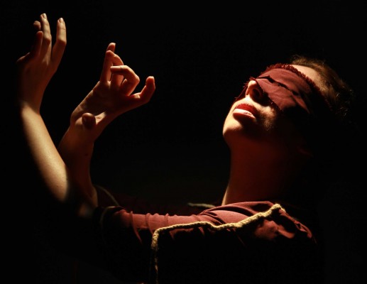 La obra teatral 'Flores azules' pone voz a las mujeres represaliadas durante el franquismo 