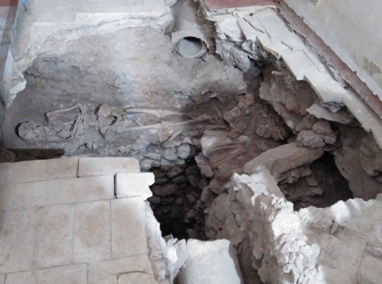 Los trabajos en la Iglesia de la Merced de Elche descubren una cripta, arcos y bóvedas de gran valor