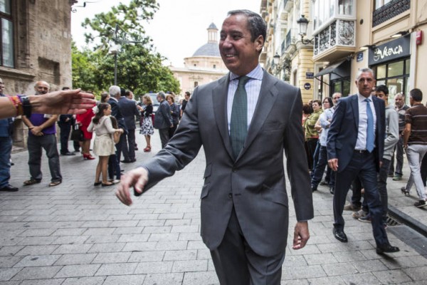Zaplana tuvo que declarar en la Audiencia Nacional por sus conversaciones con González sobre el vídeo chantaje a Rajoy