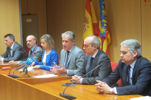 El 80% de los jueces y fiscales secunda la jornada de huelga en València