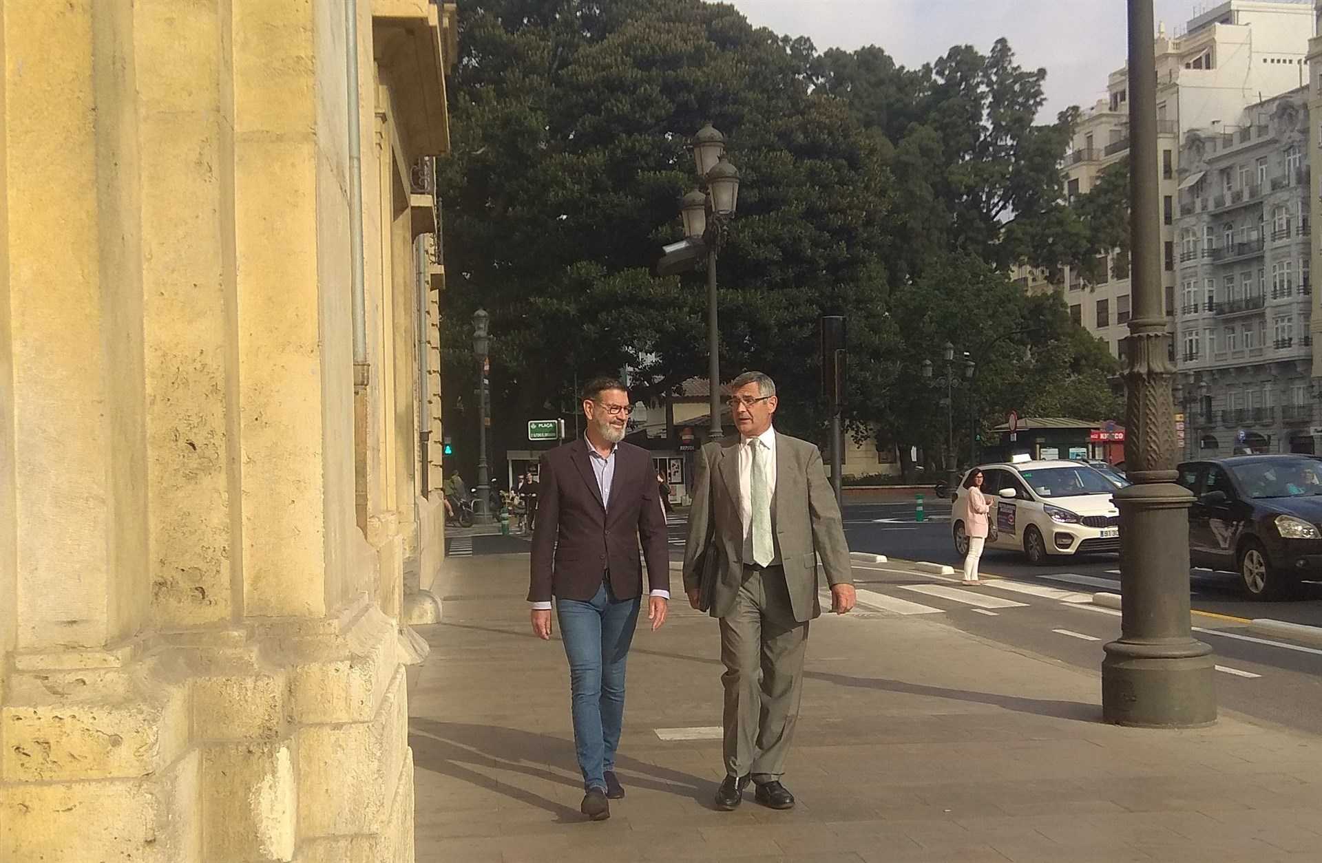 Los condenados por Fitur, en vísperas de entrar en prisión tras recoger el mandamiento de ingreso