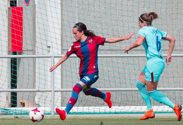 El Barcelona elimina de la Copa de la Reina a un Levante muy serio