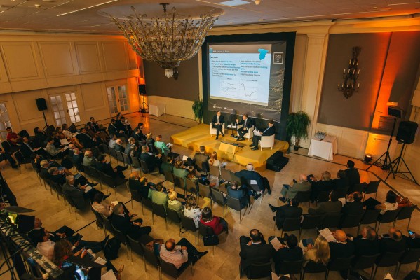 El Foro Cañada Blanch 2018 aborda las fusiones y adquisiciones en... ¿el final de una era?  