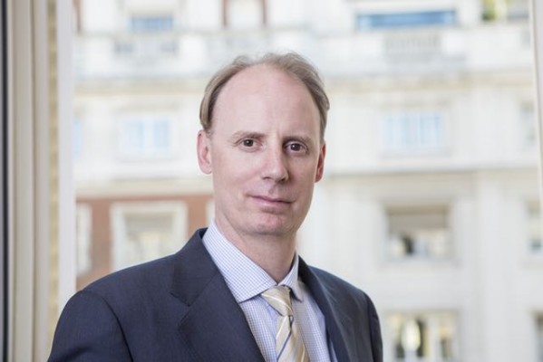 Sasha Evers (BNY Mellon): 