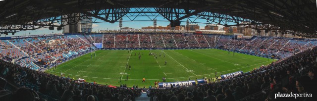 Las mejores imágenes de la Final de la Copa del Rey de Rugby en el Ciutat de València (Fotos: Carla Cortés) 