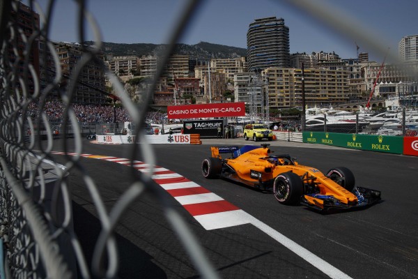 Una avería obliga a Fernando Alonso a abandonar en Mónaco