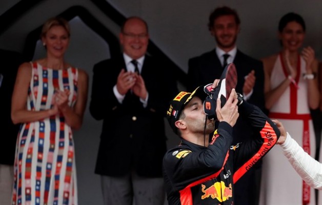 Ricciardo se reconcilia con Mónaco

