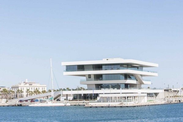 El fondo que compró la deuda de la Marina se quedó los créditos de las autopistas con un 90% de descuento