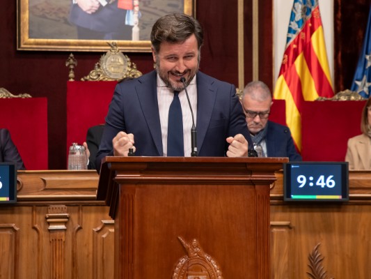 Primer debate de política general de Elche (Fotos: Pepe Olivares)