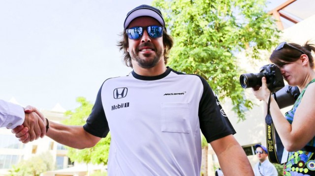 Alonso podría dejar la F-1 si no le gusta el coche de 2016, según 'The Times'