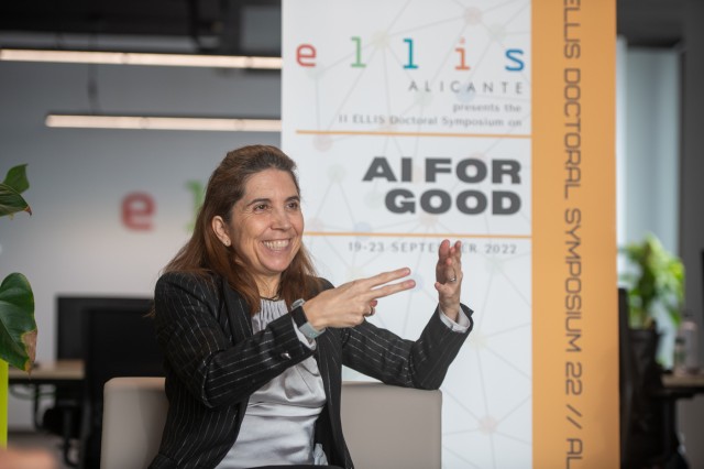 La alicantina Nuria Oliver, Premio Nacional de Matemáticas por sus contribuciones innovadoras a la IA