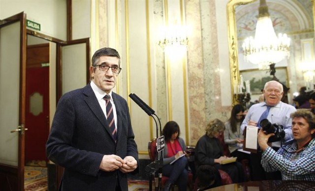 El Pleno de investidura de Sánchez en el Congreso se adelanta un día