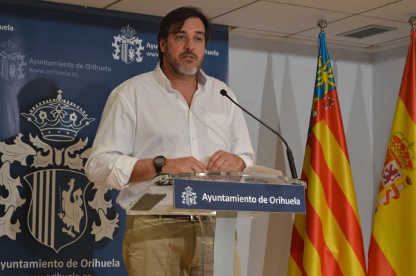 Cs ve insuficientes las explicaciones de Bascuñana y pide que dé un paso atrás