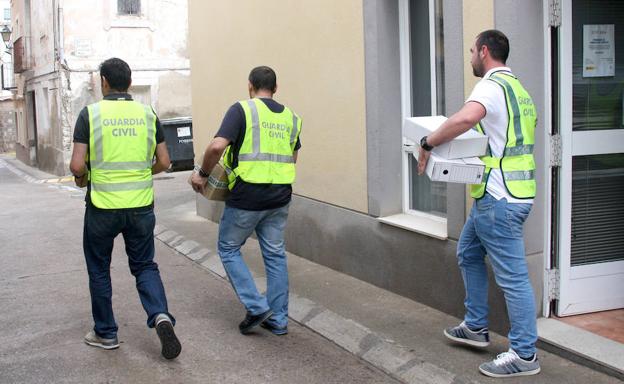 El Ayuntamiento de Navajas se ofrece a esclarecer la investigación de irregularidades contables