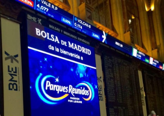 Los accionistas de Parques Reunidos se irán de veraneo con un dividendo en el bolsillo