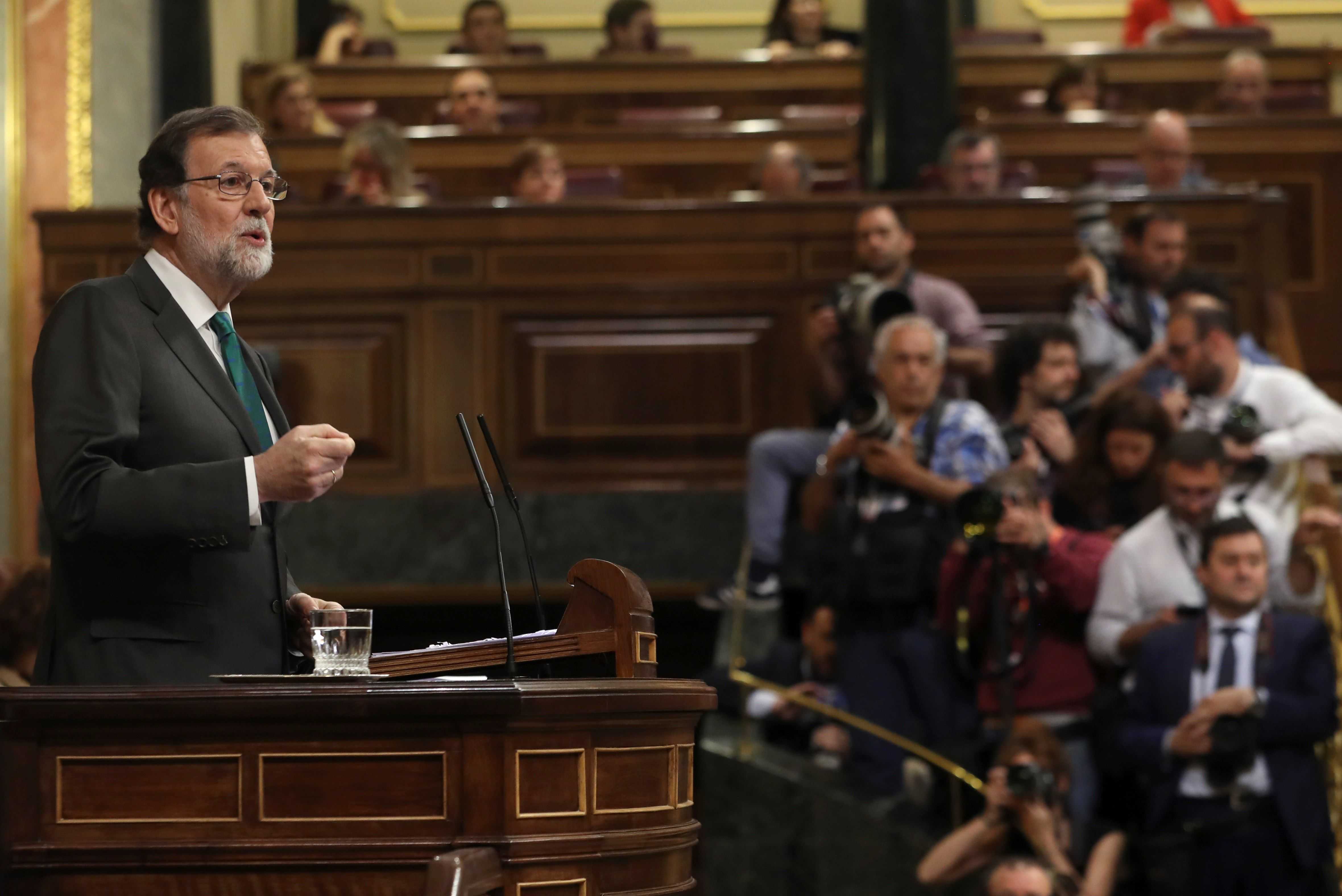 Rajoy afirma que no dimitirá mientras tenga la confianza de la Cámara o de los ciudadanos