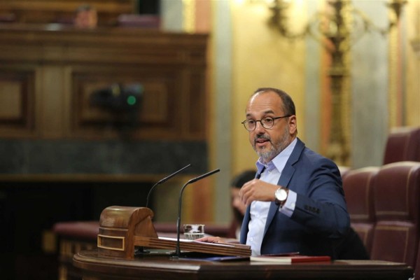 El PDeCAT confirma su voto a favor de la moción de censura de Pedro Sánchez