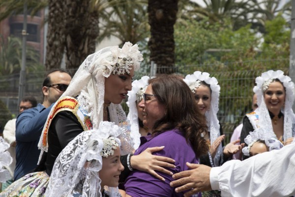 Primera mascletà del 90 aniversario de les Fogueres dedicada a la igualdad de género