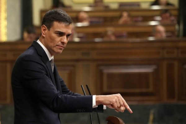 La gran ventaja del presidente Sánchez es tener bajo su dedo el 'botón nuclear'
