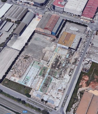 La batalla logística por la última milla:  venden la antigua sede de Plastic Omnium en Catarroja