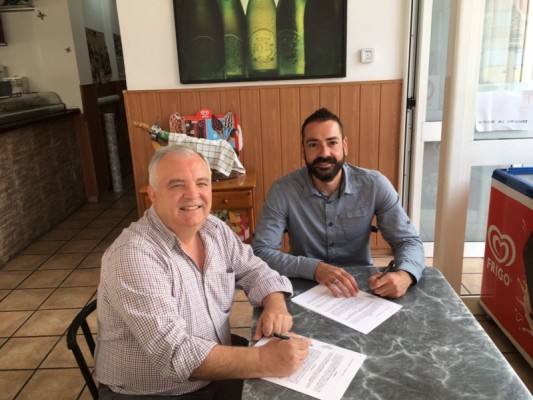 El Fertiberia BM Puerto Sagunto renueva al extremo zurdo Pocholo