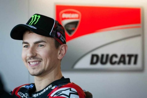 Jorge Lorenzo ficha por el equipo Repsol Honda