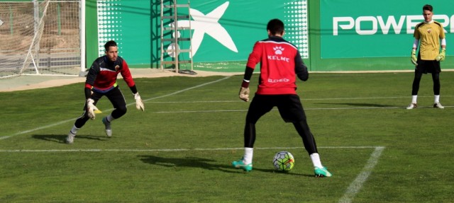 El Elche regresa al trabajo sin Armando, Eldin e Isidoro