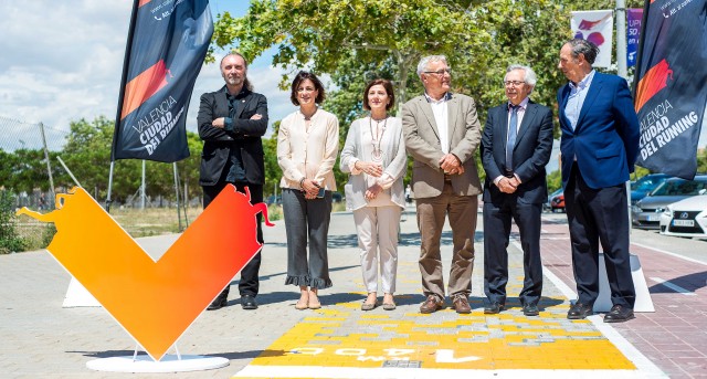 El nuevo circuito de Tarongers se abre a corredores y usuarios de la vida saludable