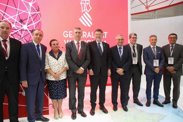 La Comunitat se presenta en el SIL como nudo estratégico para atraer inversiones logísticas