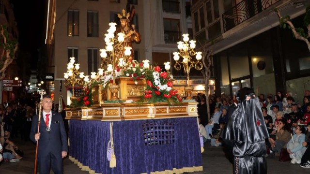 La reacción empieza en Gijón