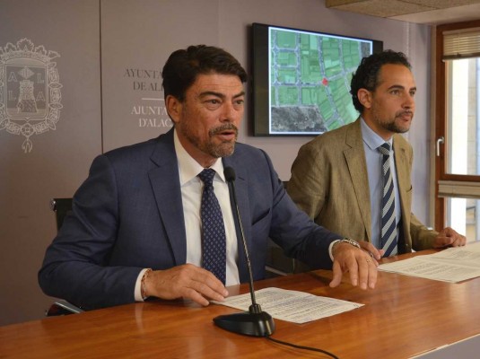 Alicante pone en marcha un plan de asfaltado para mejorar la circulación en 300 calles