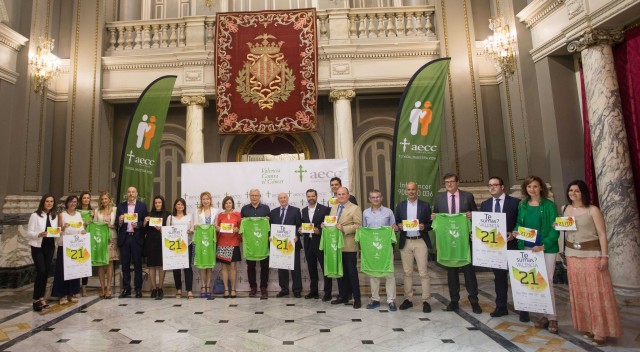 Ribó pide una movilización popular en la carrera 'Valencia contra el cáncer'