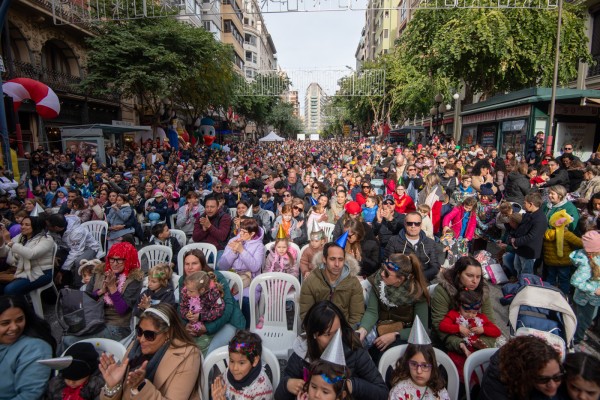 Fiesta de Nochevieja Infantil 2023 en Alicante (Fotos: Rafa Molina)